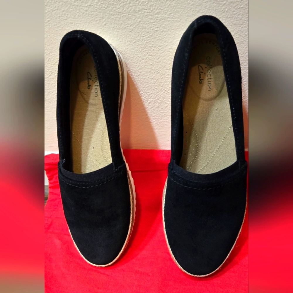 Clarks Serena Paige Slip On Black Suede 8.5 Loafers